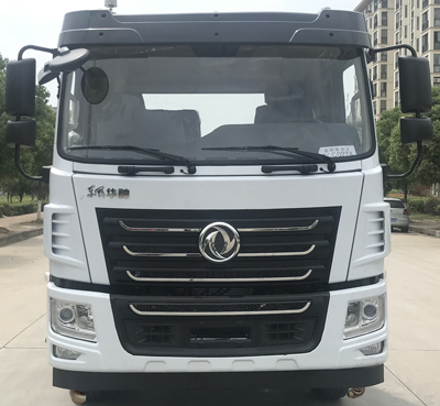 程力威牌CLW5180GXWE6型吸污車